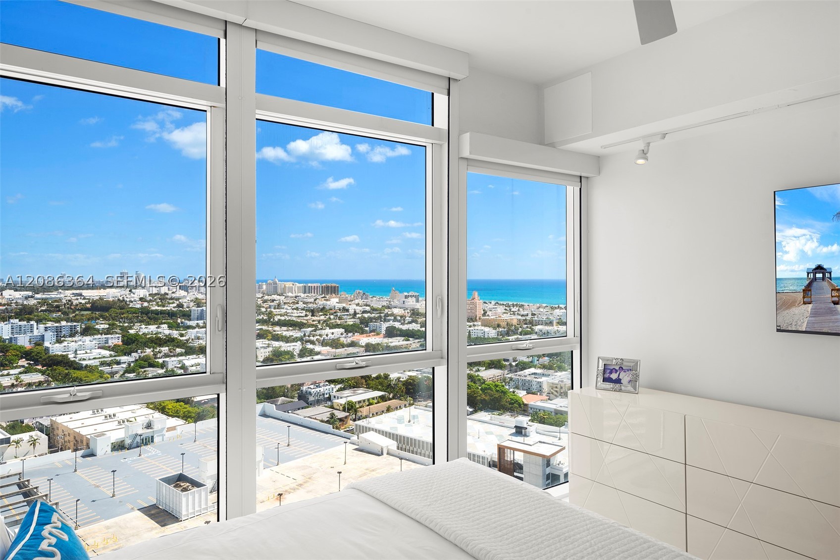 450 Alton Rd #2708, Miami Beach FL 33139