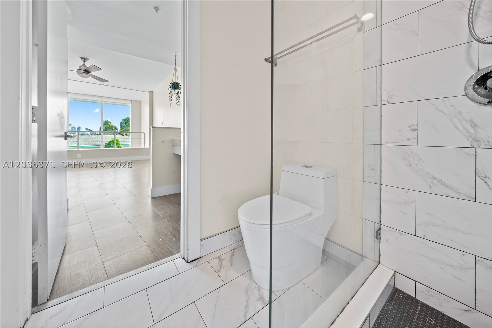 2000 Bay Dr #204, Miami Beach FL 33141
