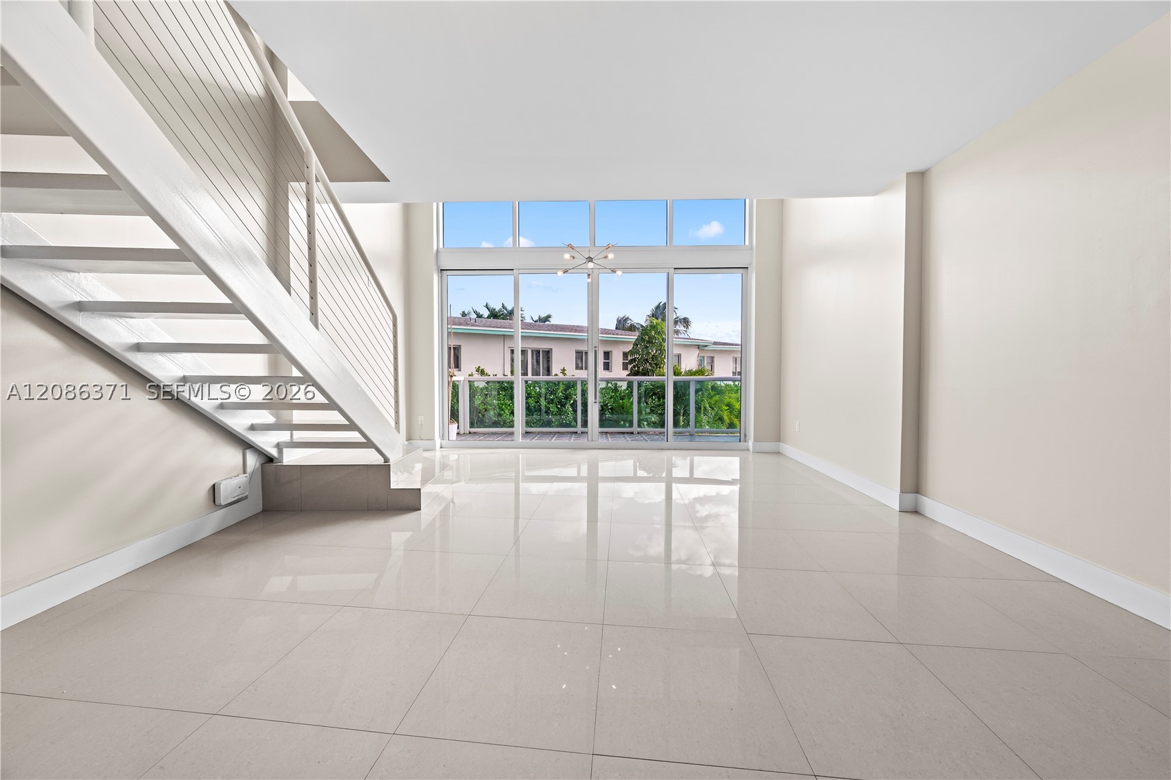 2000 Bay Dr #204, Miami Beach FL 33141