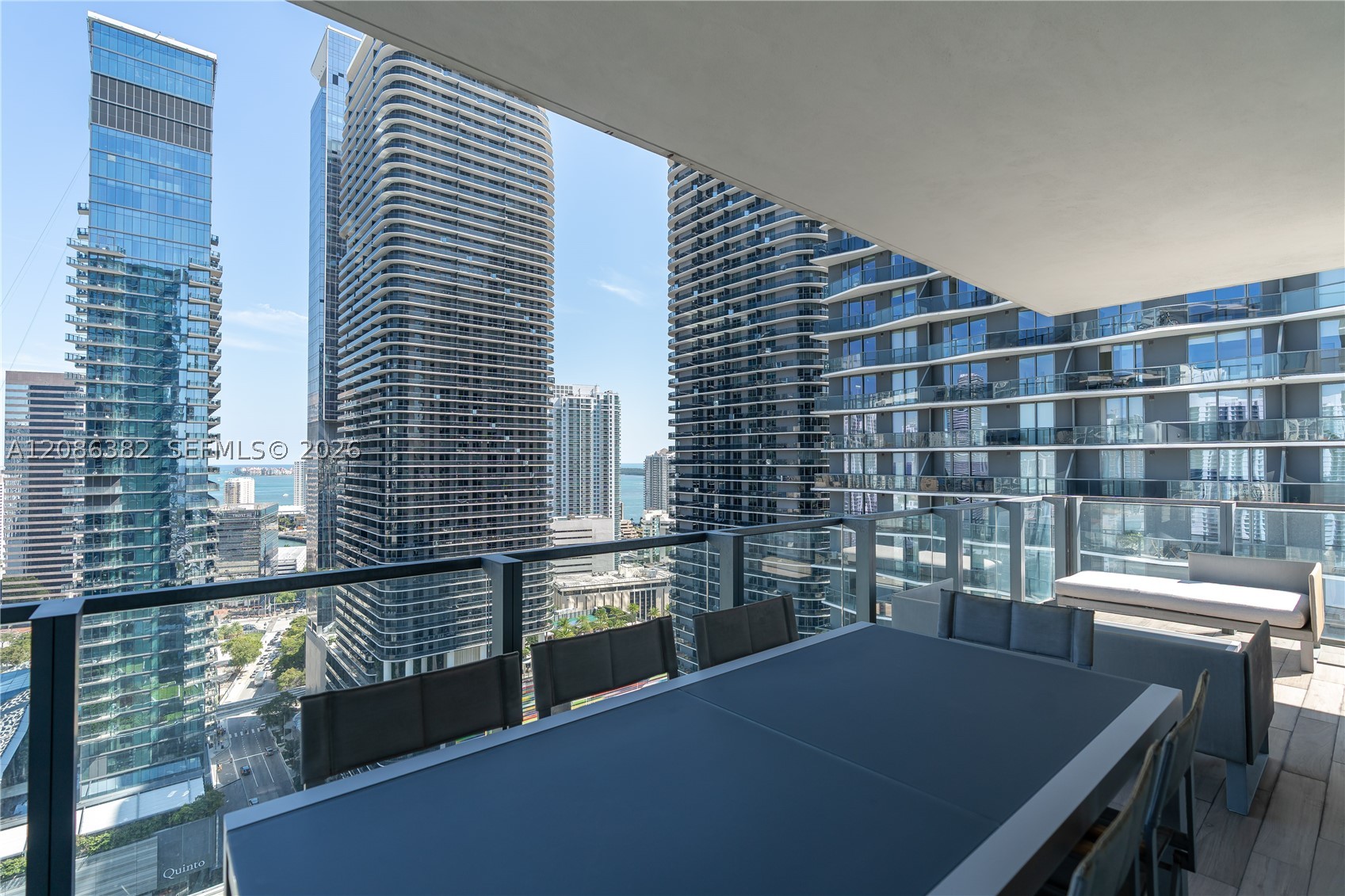 88 SW 7th St #2401, Miami FL 33130