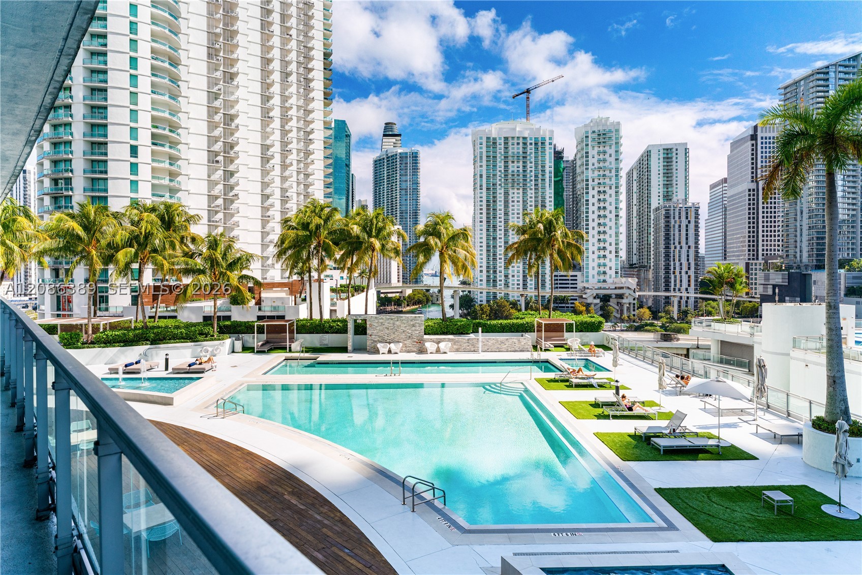90 SW 3rd St #1115, Miami FL 33130