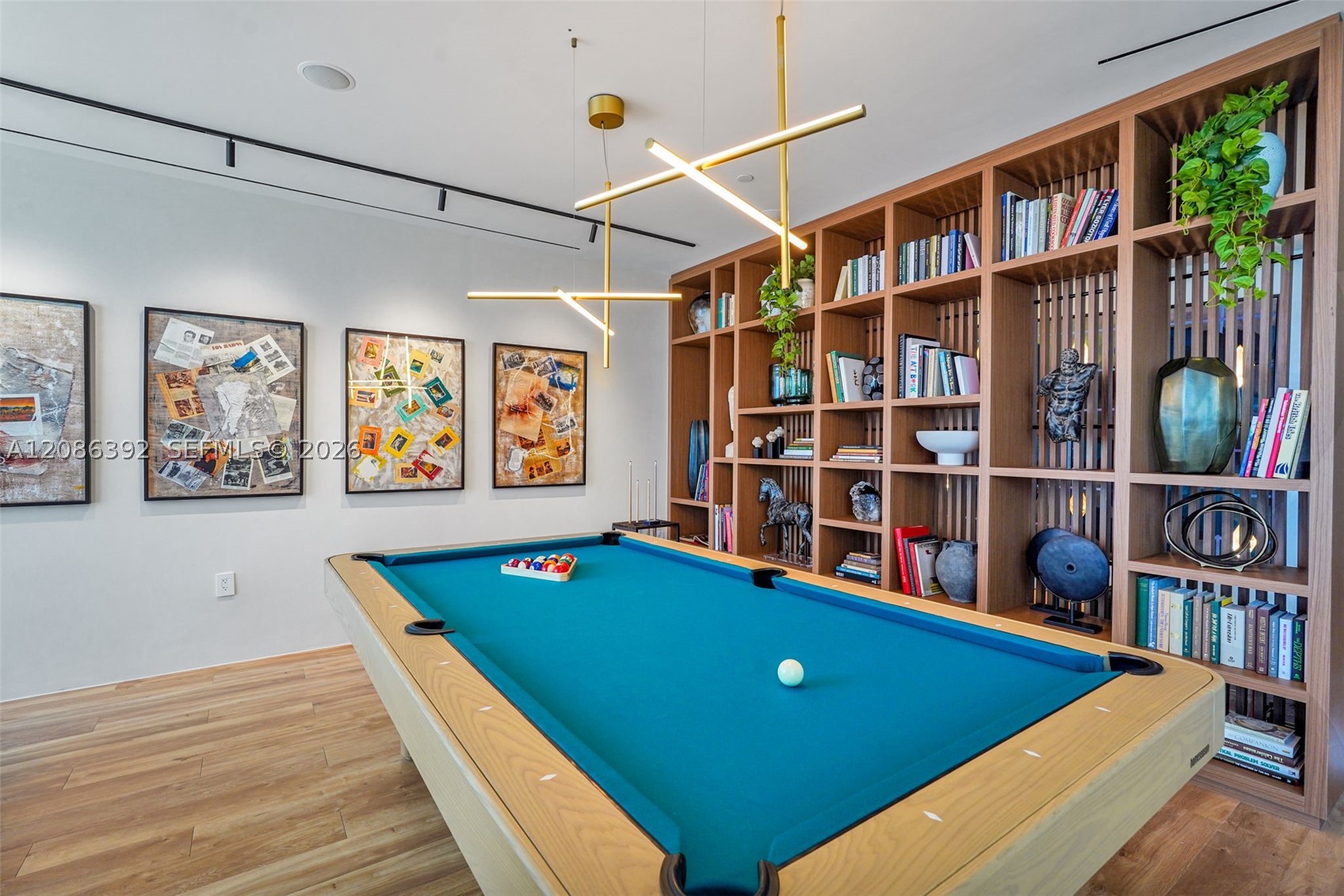 1400 Biscayne Blvd #3705, Miami FL 33132