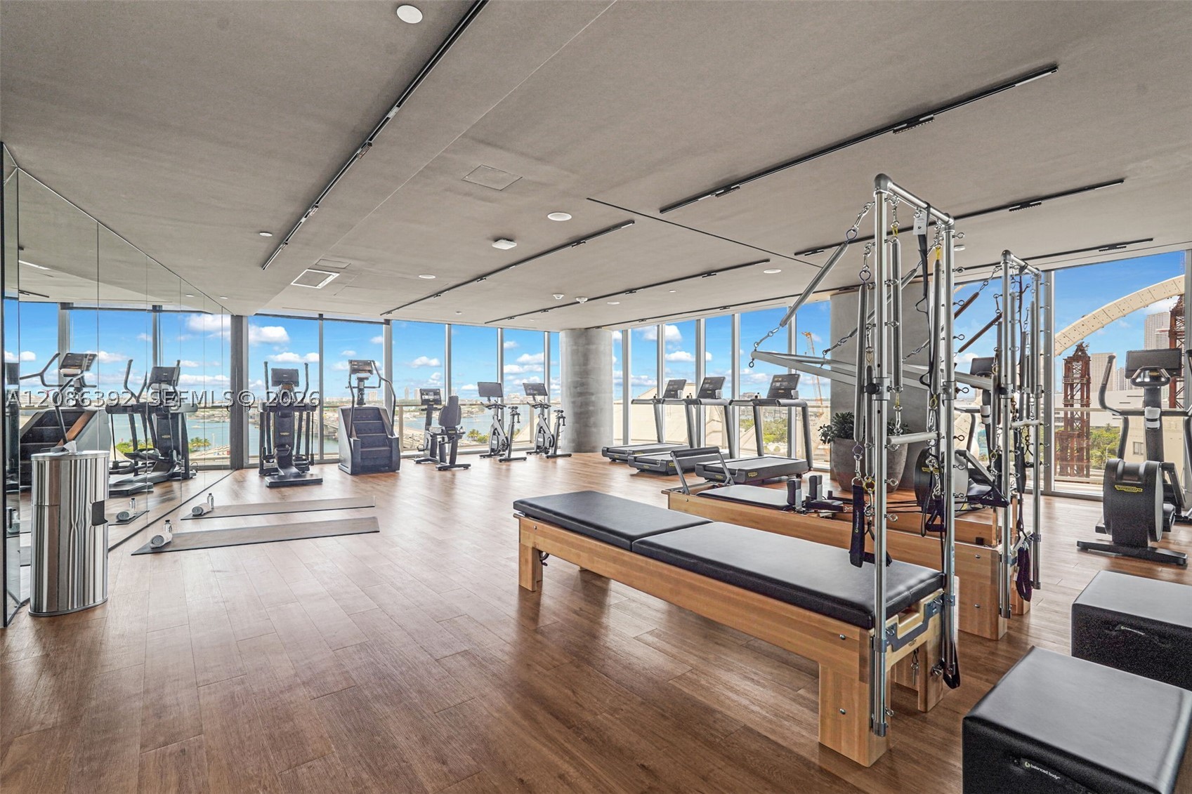 1400 Biscayne Blvd #3705, Miami FL 33132