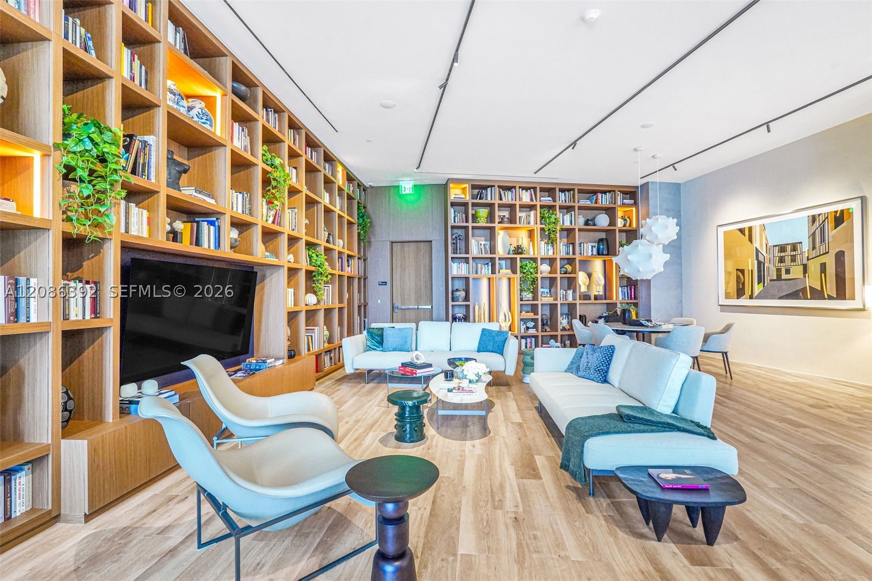 1400 Biscayne Blvd #3705, Miami FL 33132