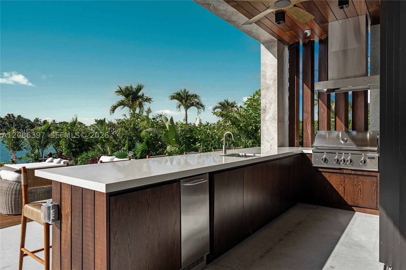 857 N Shore Dr, Miami Beach FL 33141