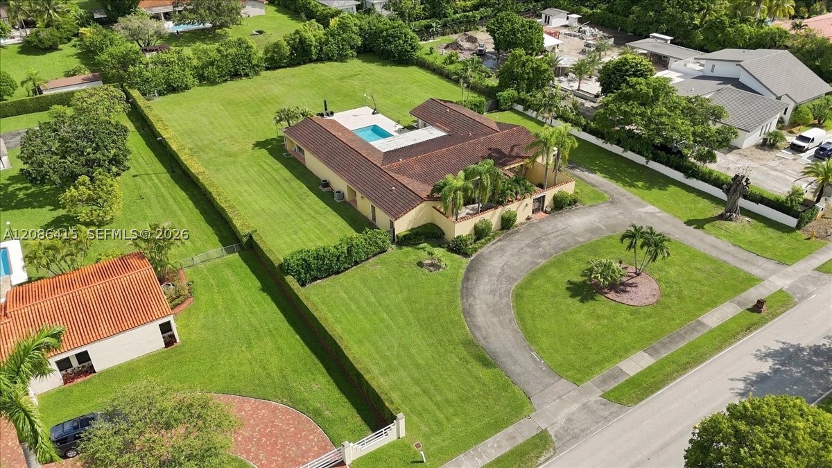 9805 SW 64th St, Miami FL 33173