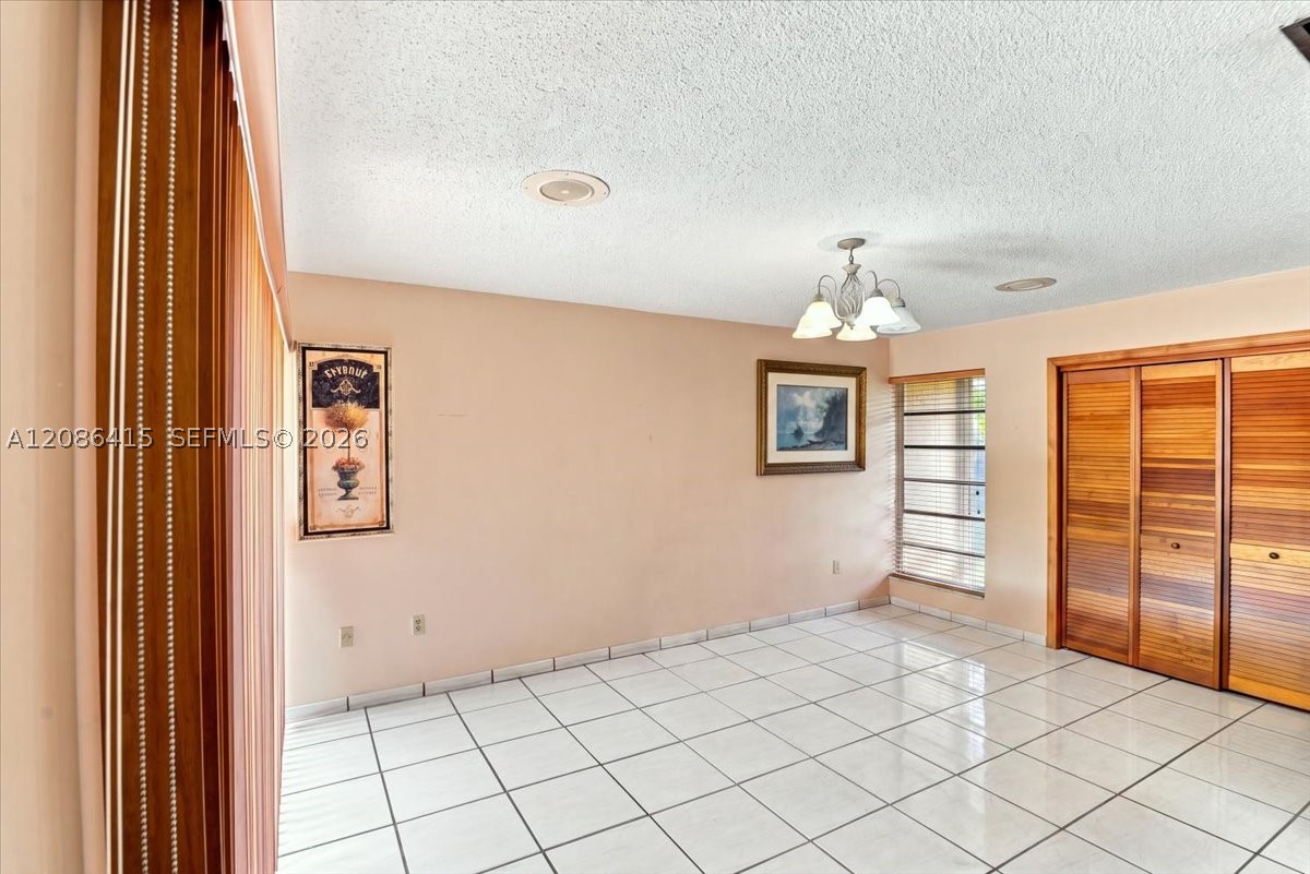 9805 SW 64th St, Miami FL 33173