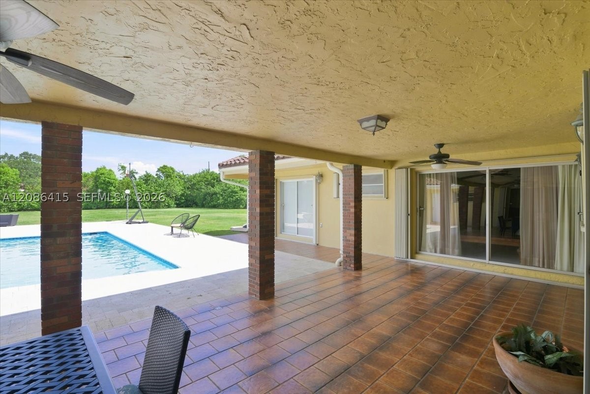 9805 SW 64th St, Miami FL 33173