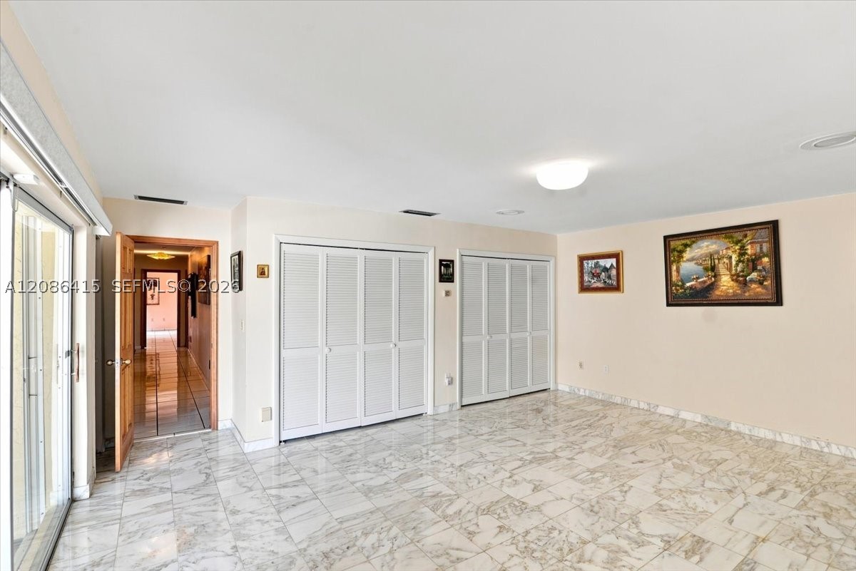 9805 SW 64th St, Miami FL 33173