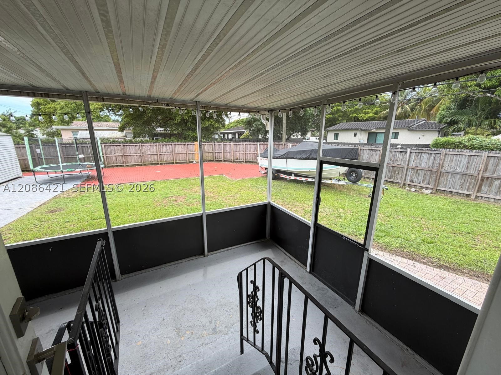 1250 Wren Ave, Miami Springs FL 33166