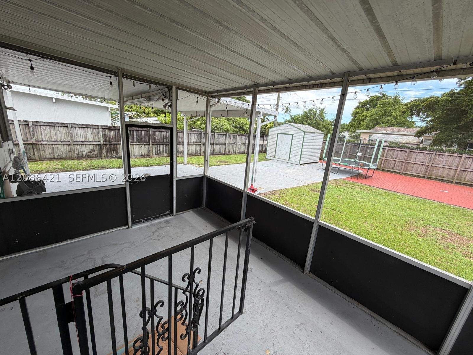 1250 Wren Ave, Miami Springs FL 33166
