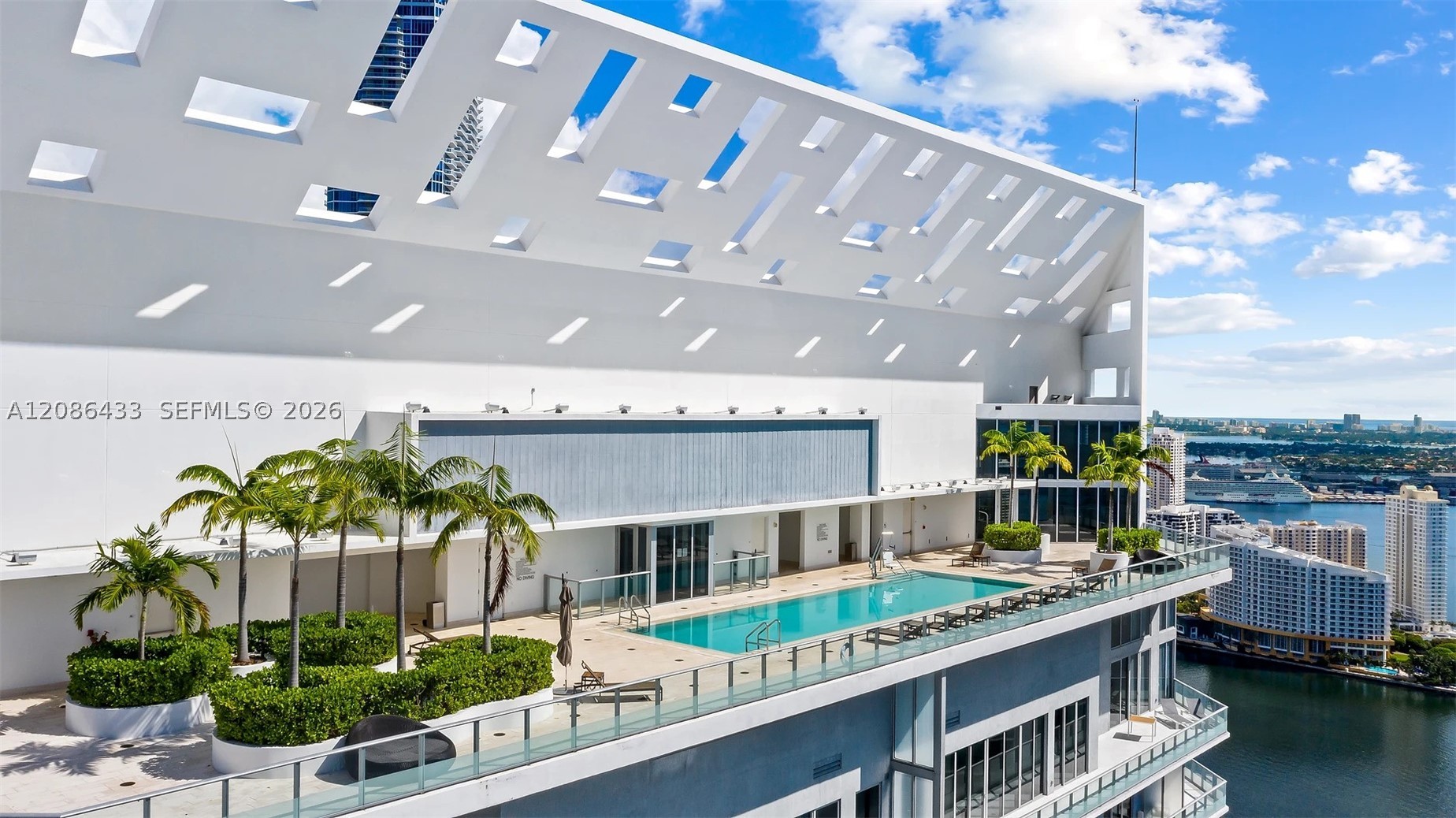 1300 Brickell Bay Dr #604, Miami FL 33131