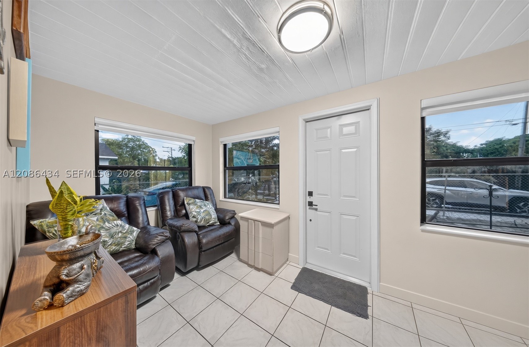 3036 NW 13th Ave, Miami FL 33142