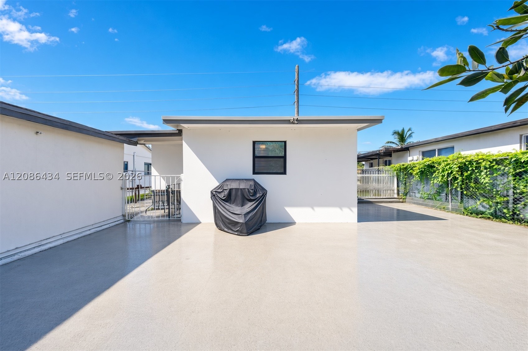 3036 NW 13th Ave, Miami FL 33142
