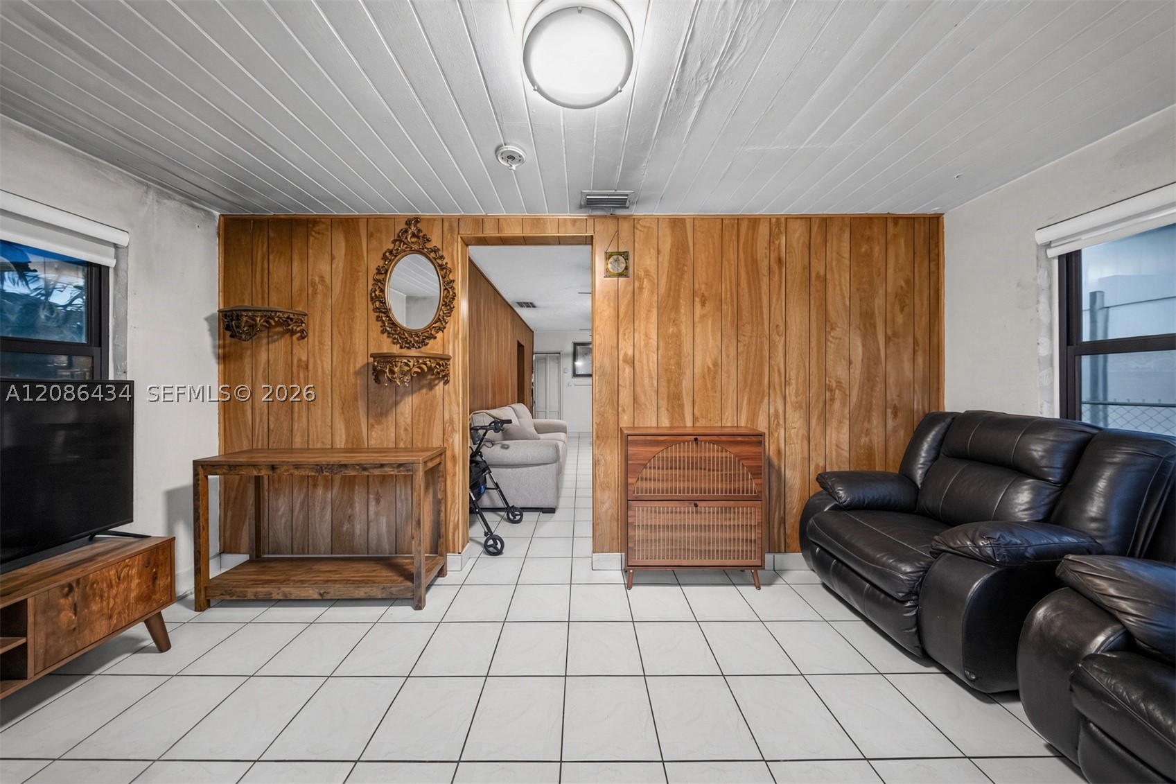 3036 NW 13th Ave, Miami FL 33142