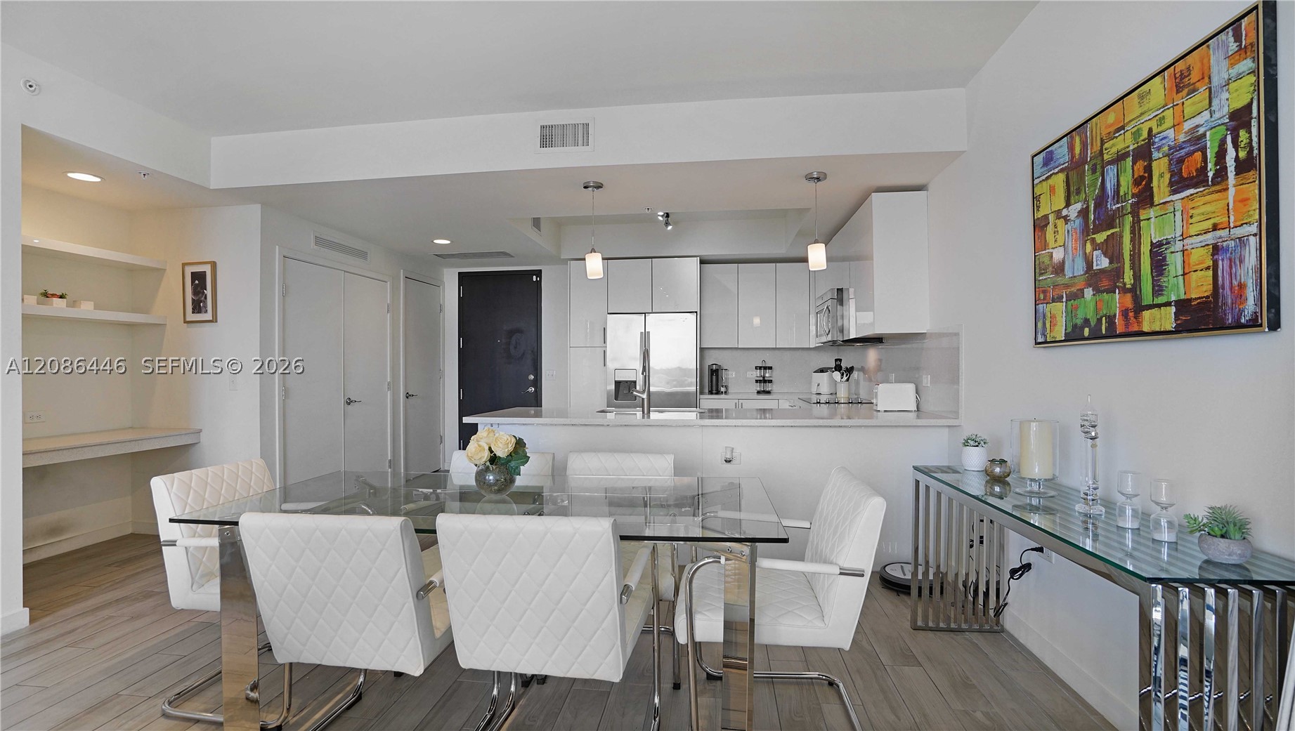 999 SW 1st AVE #2313, Miami FL 33131