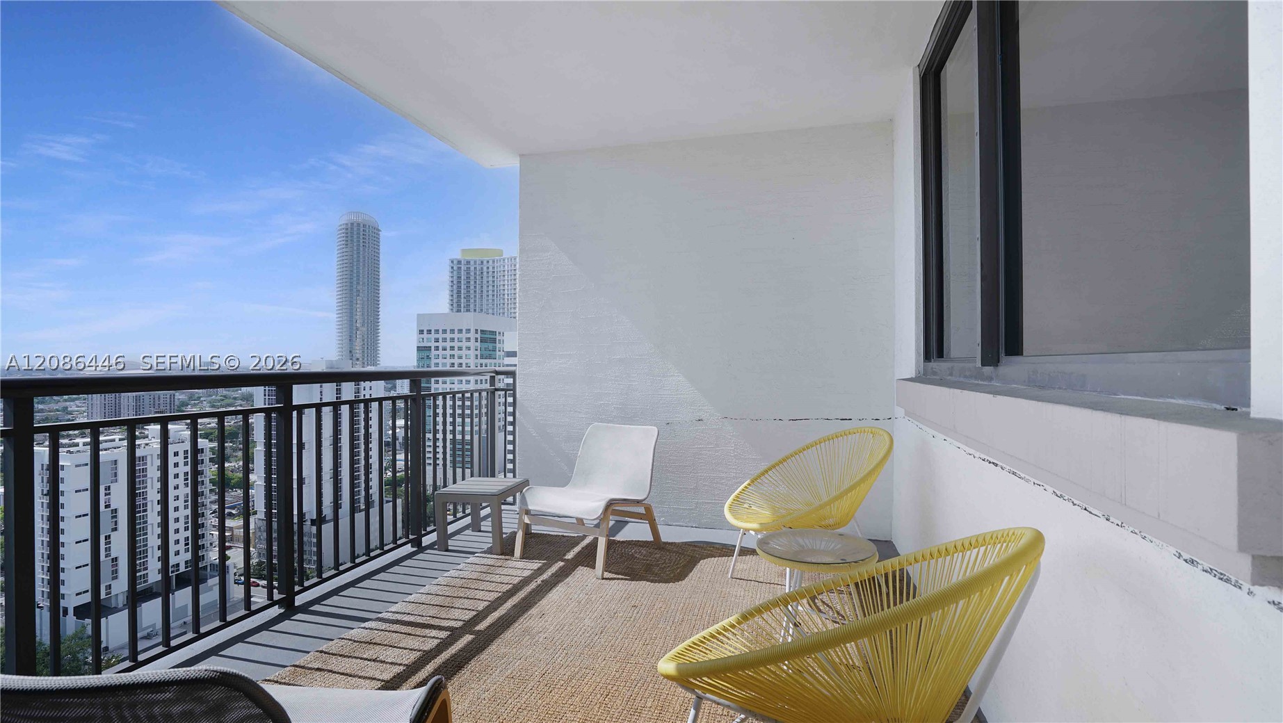 999 SW 1st AVE #2313, Miami FL 33131