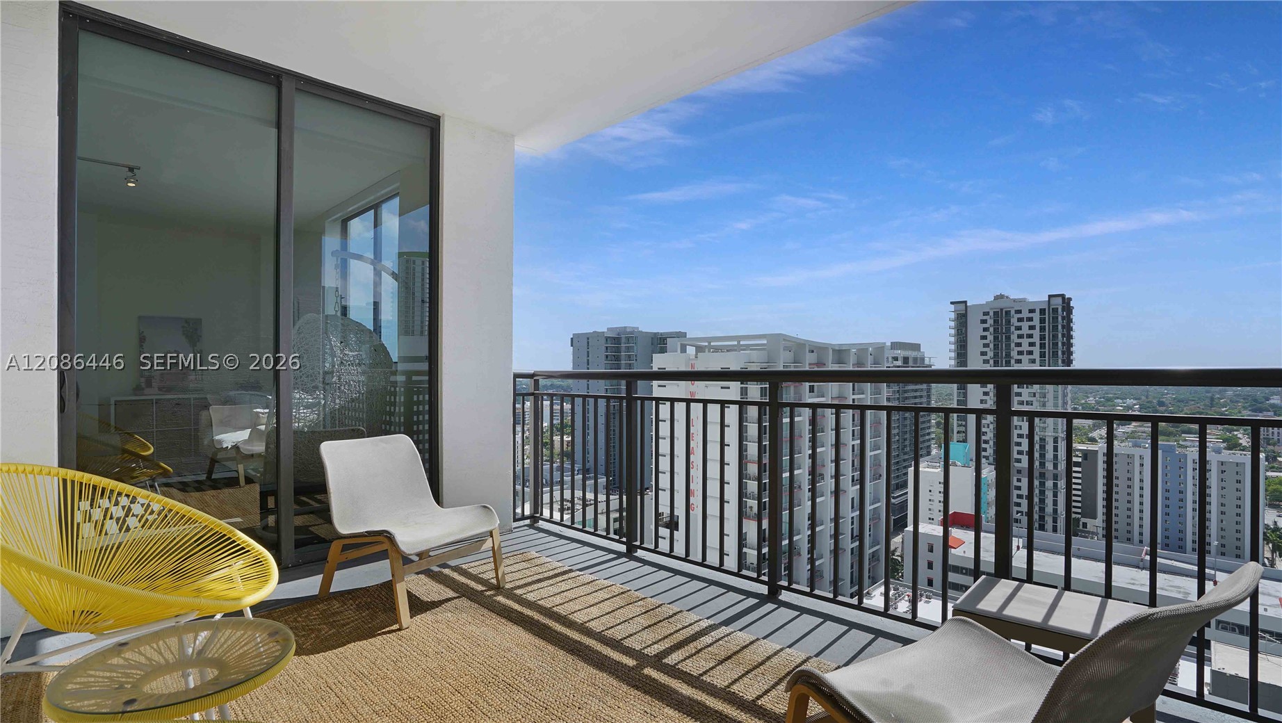 999 SW 1st AVE #2313, Miami FL 33131