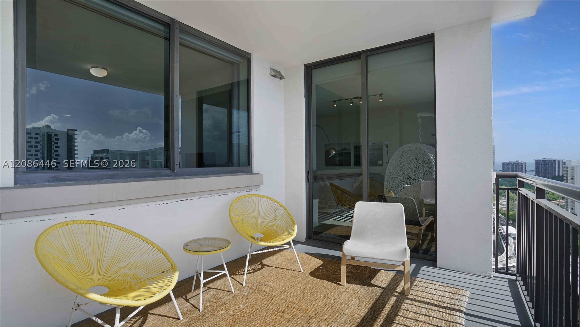 999 SW 1st AVE #2313, Miami FL 33131