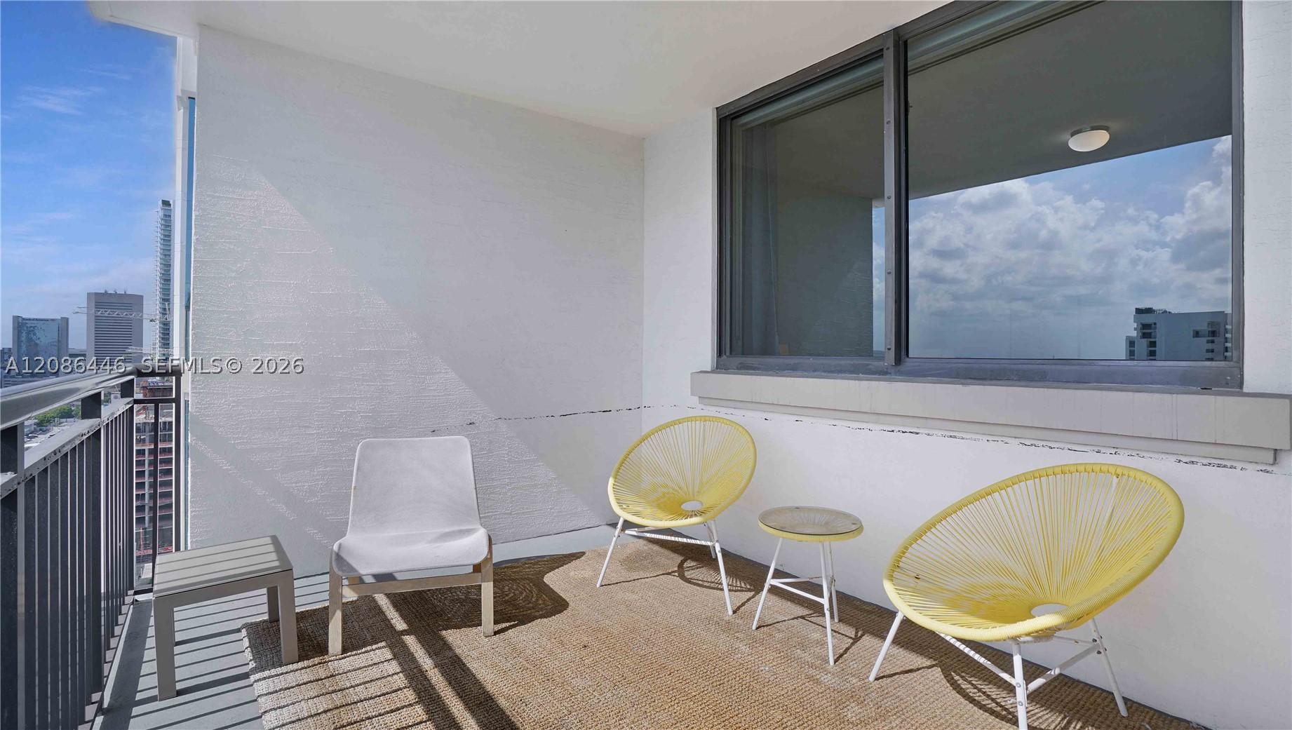 999 SW 1st AVE #2313, Miami FL 33131