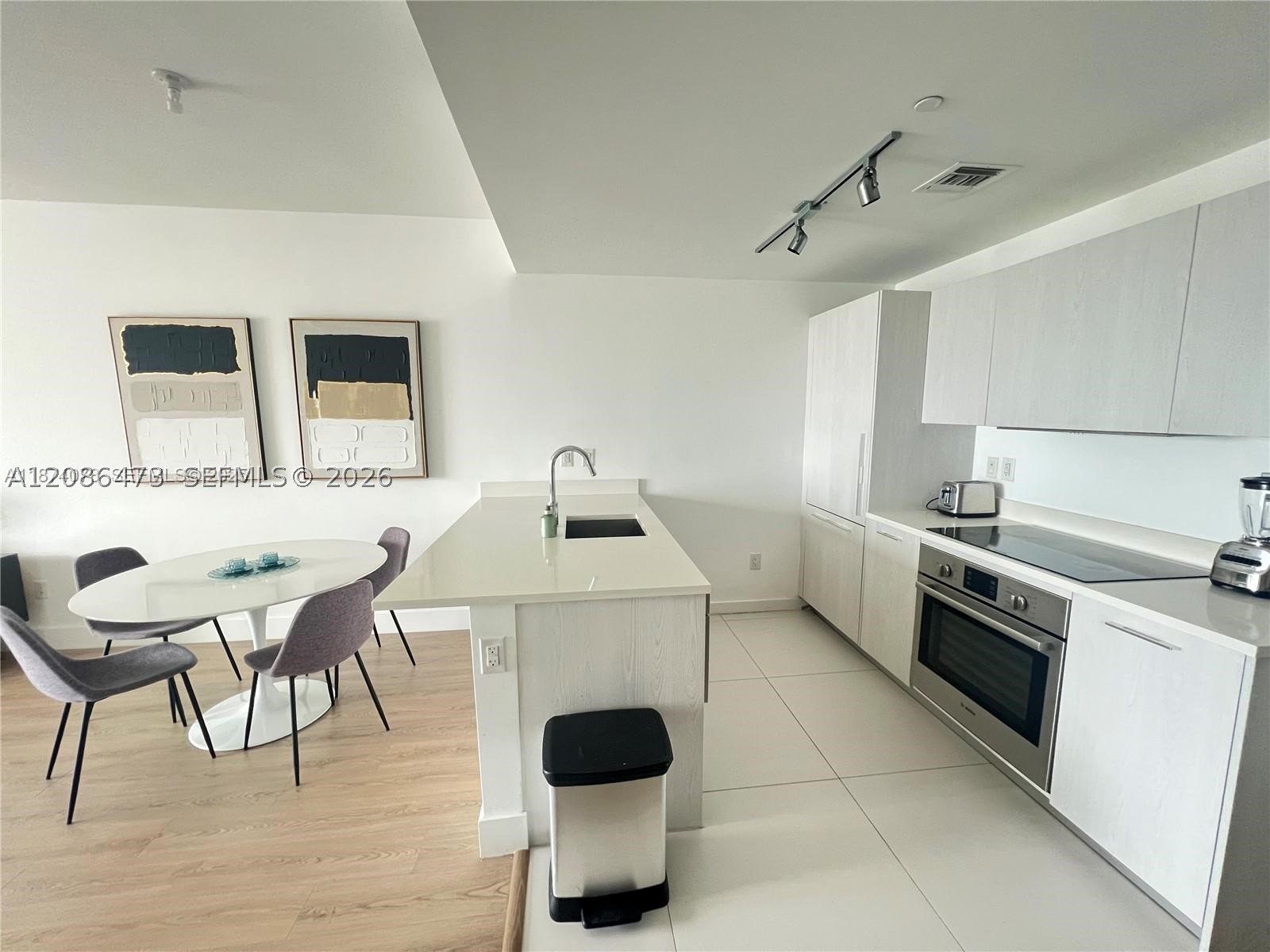 501 NE 31st St #1202, Miami FL 33137