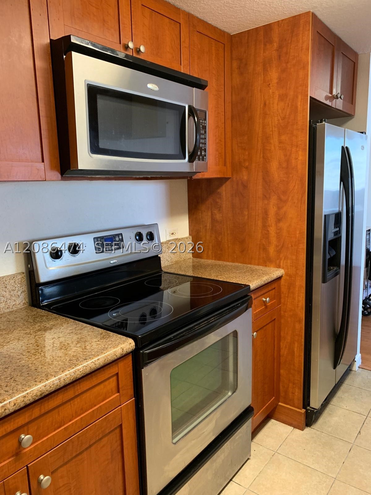 36 NW 6th Ave #908, Miami FL 33128