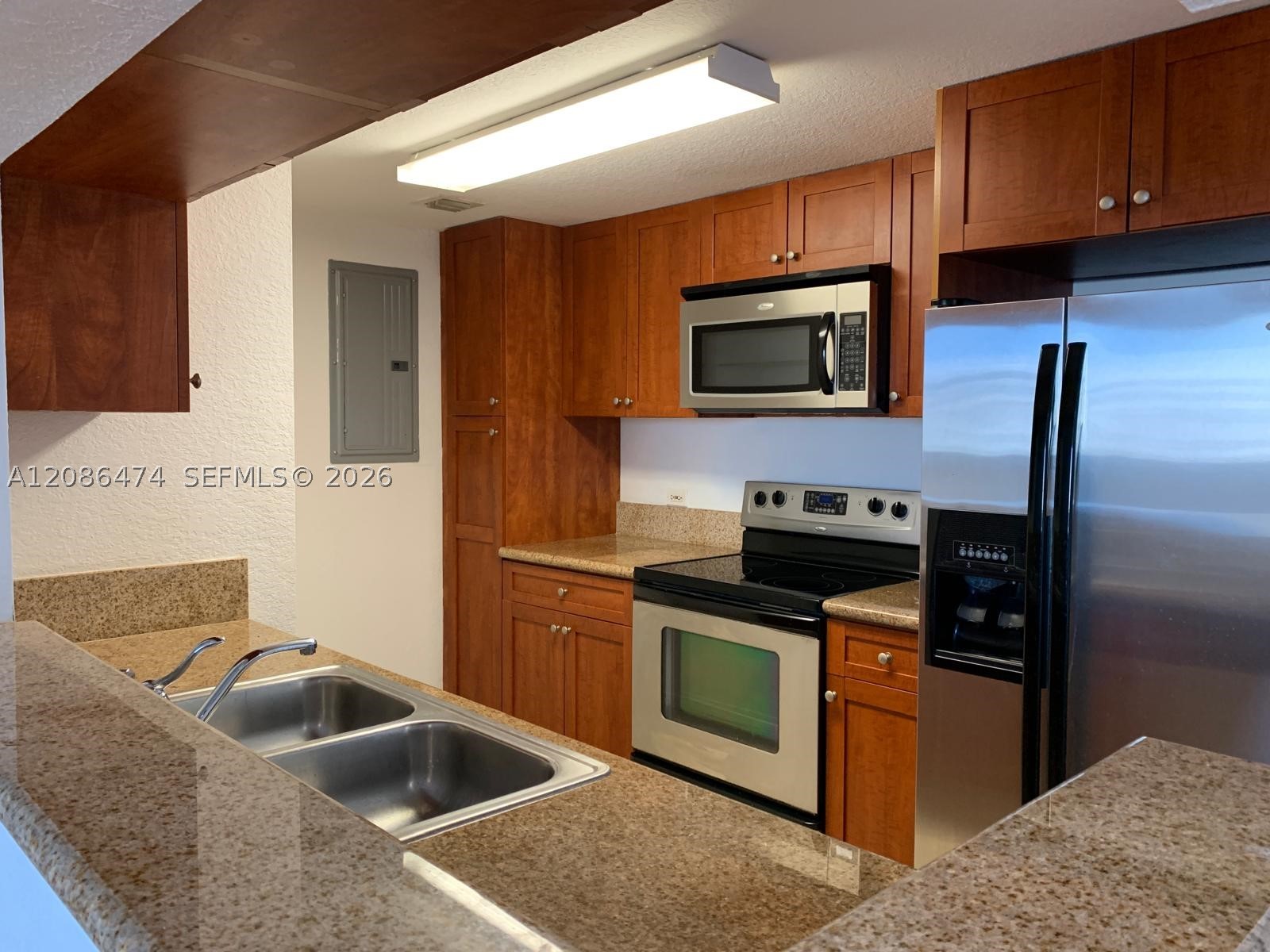 36 NW 6th Ave #908, Miami FL 33128