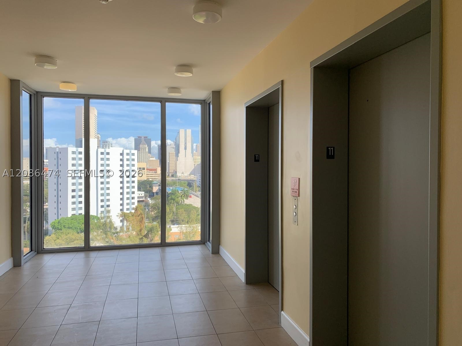 36 NW 6th Ave #908, Miami FL 33128