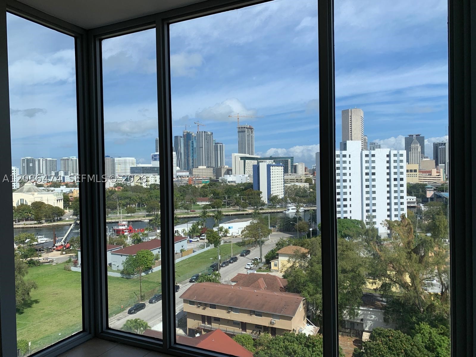 36 NW 6th Ave #908, Miami FL 33128