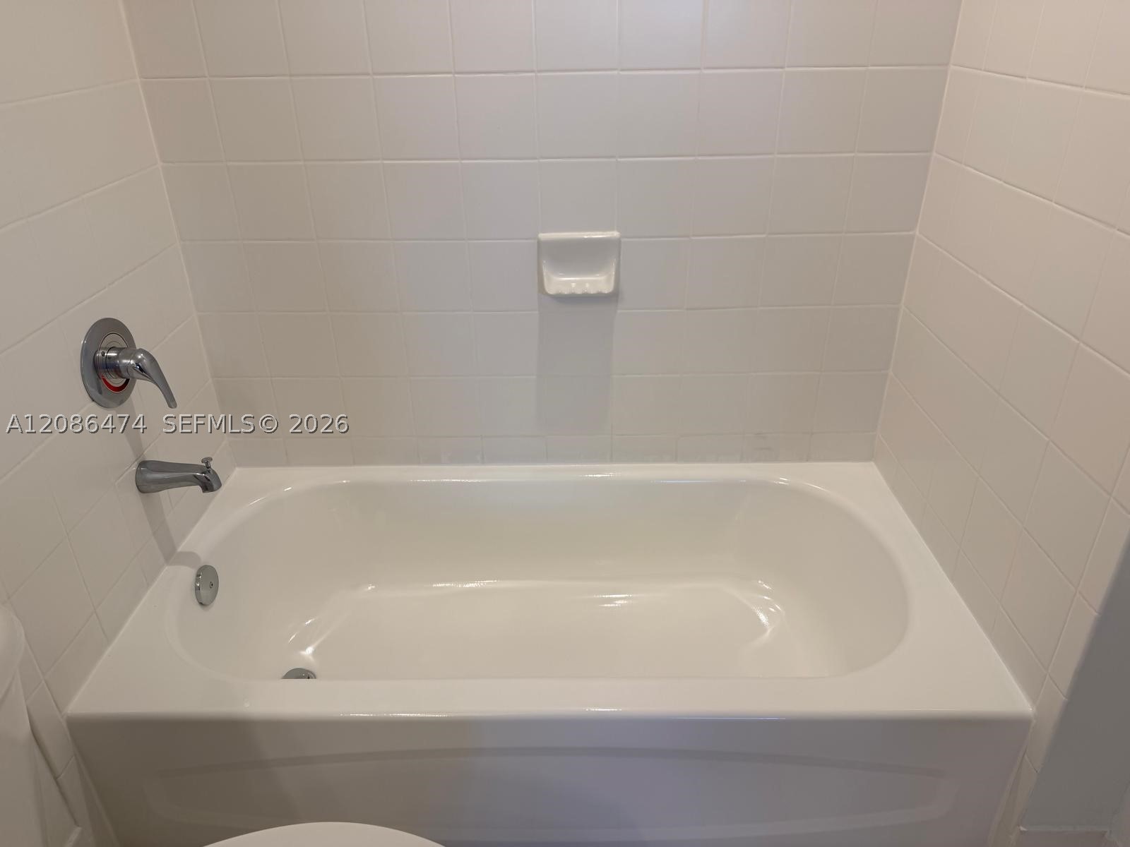 36 NW 6th Ave #908, Miami FL 33128