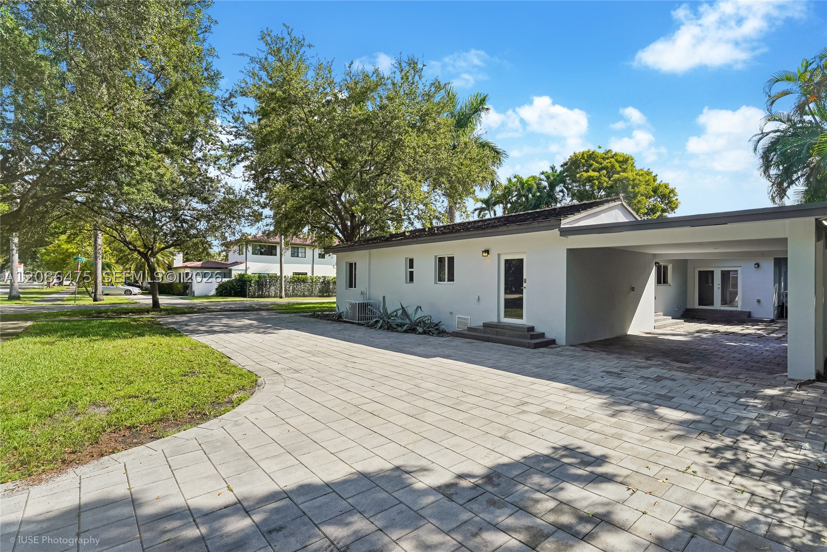 101 Palmetto Dr, Miami Springs FL 33166