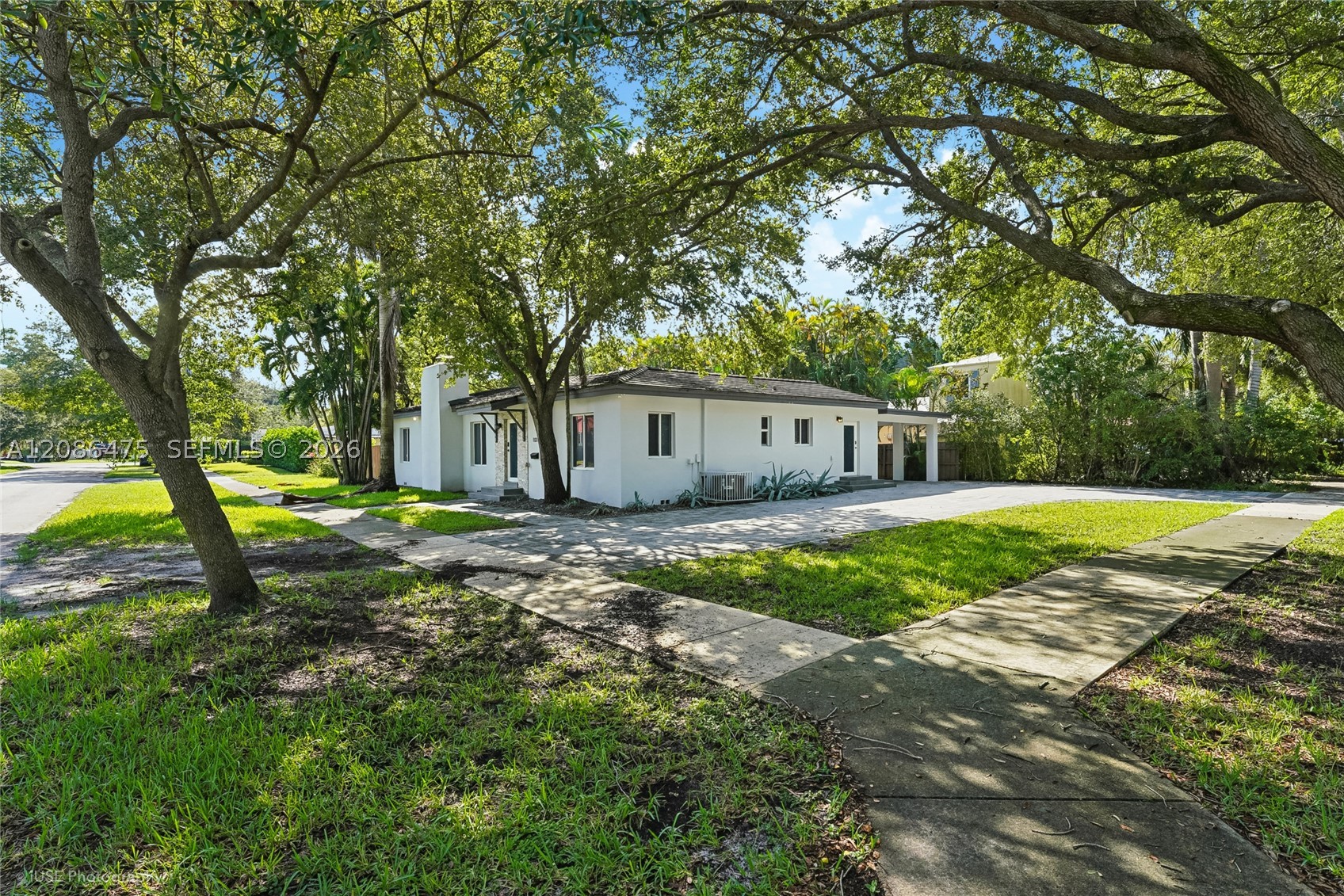 101 Palmetto Dr, Miami Springs FL 33166