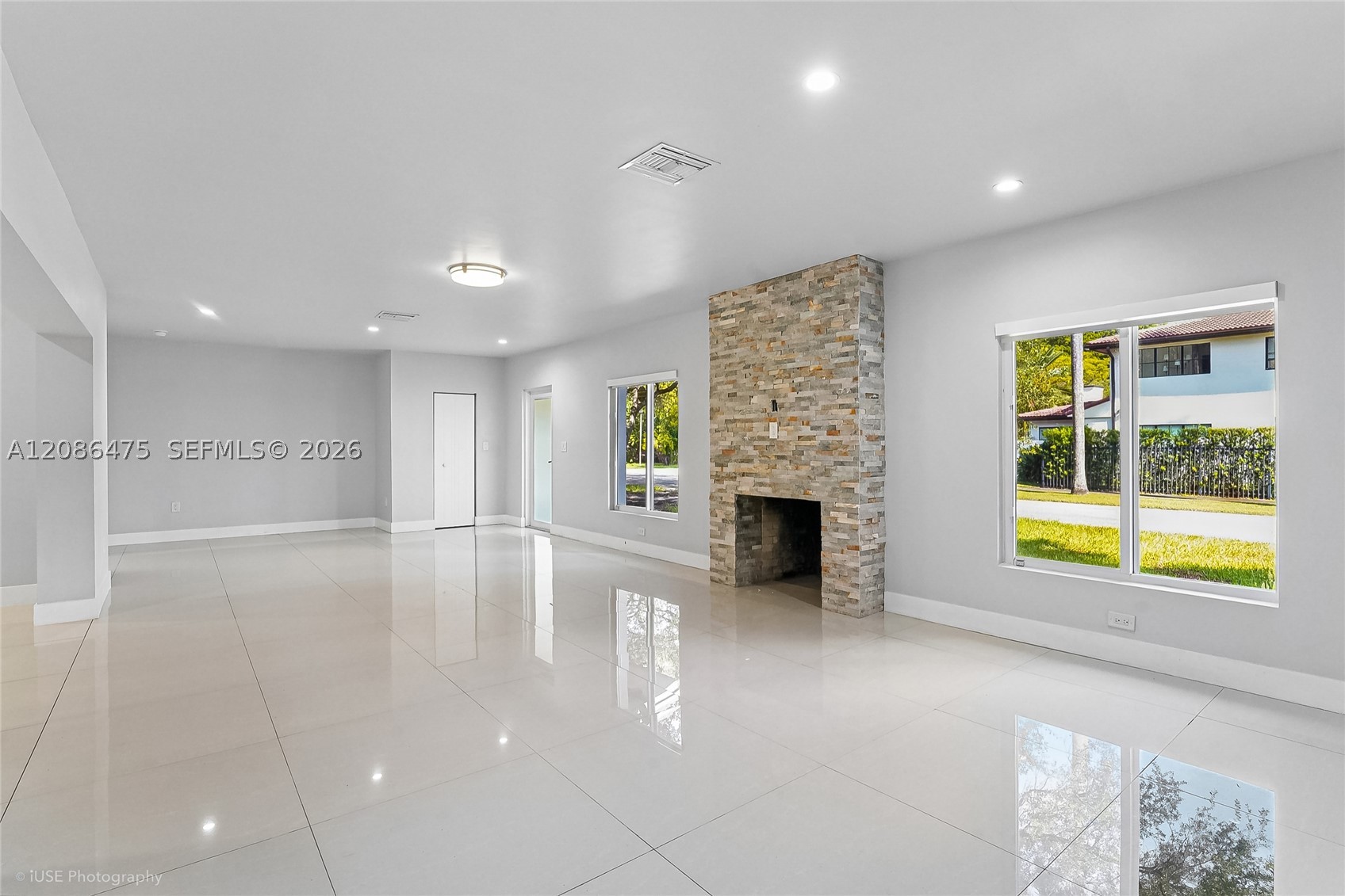 101 Palmetto Dr, Miami Springs FL 33166