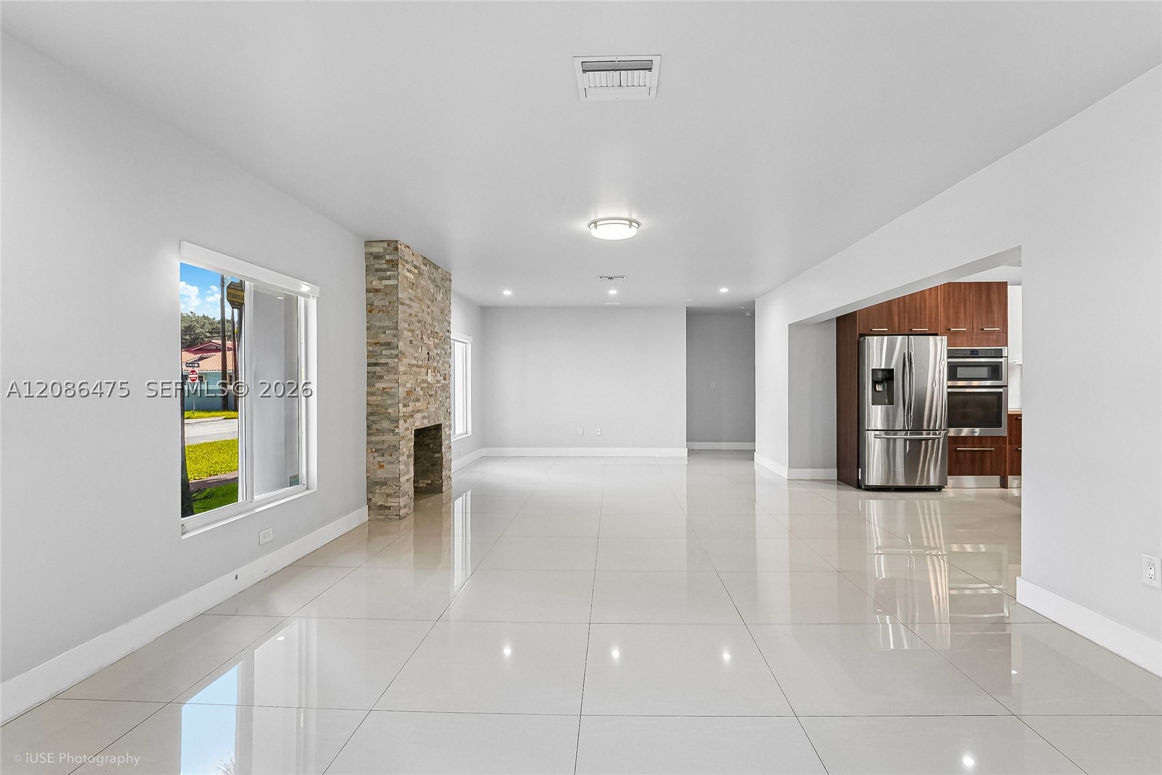 101 Palmetto Dr, Miami Springs FL 33166