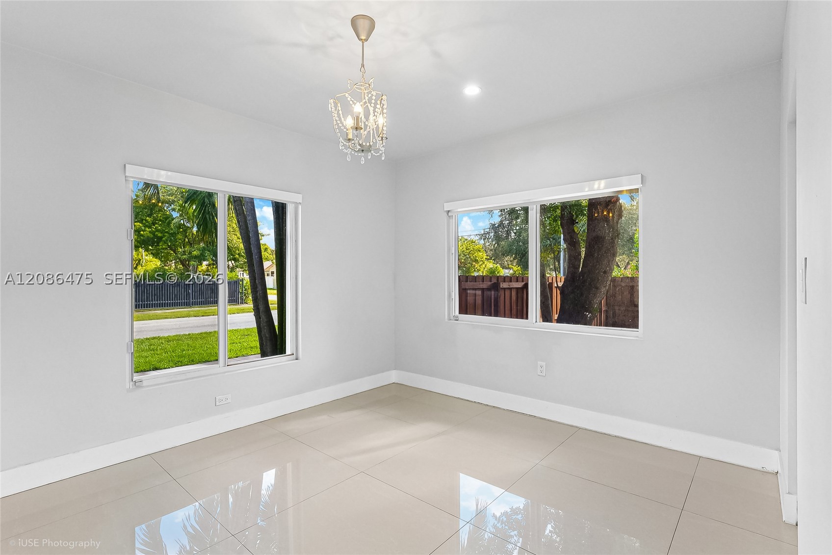 101 Palmetto Dr, Miami Springs FL 33166