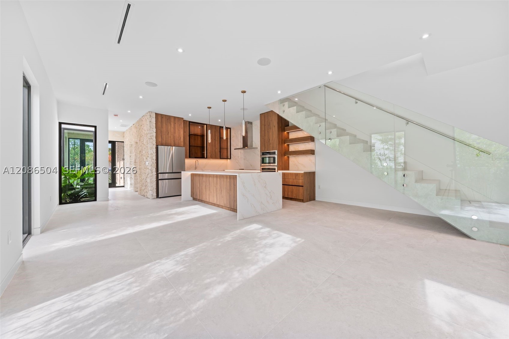 3322 SW 23 St, Miami FL 33145