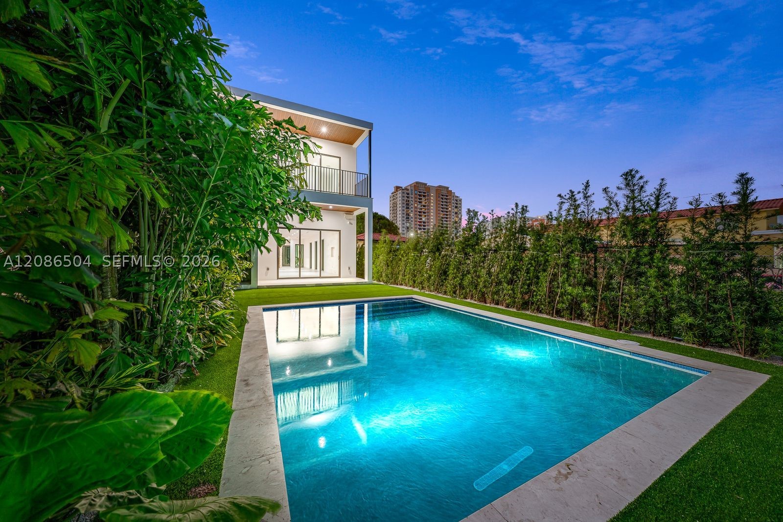 3322 SW 23 St, Miami FL 33145