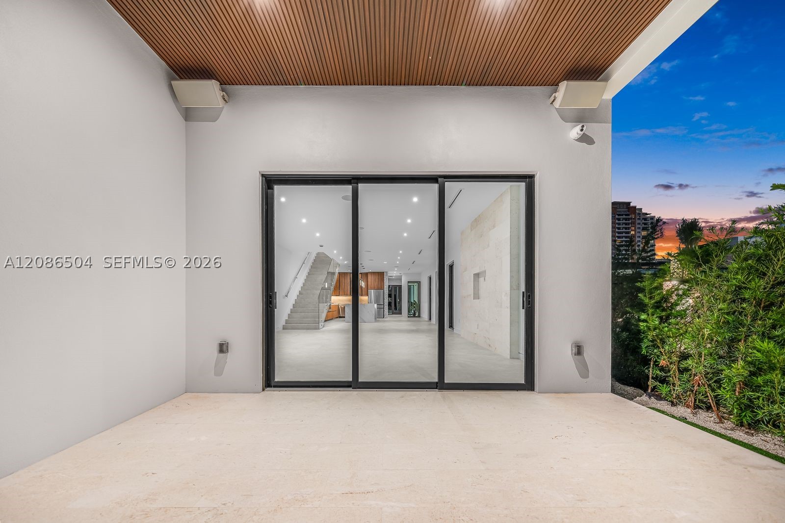3322 SW 23 St, Miami FL 33145