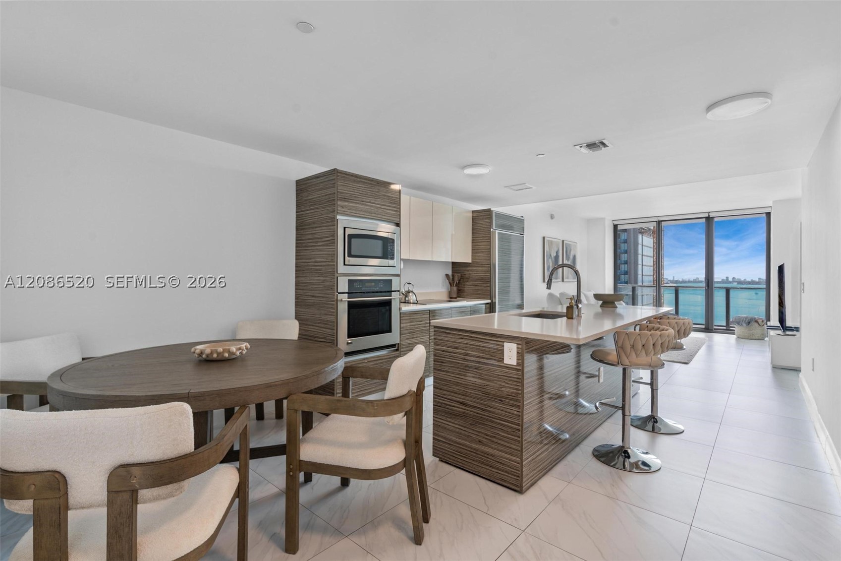 460 NE 28th St #1602, Miami FL 33137