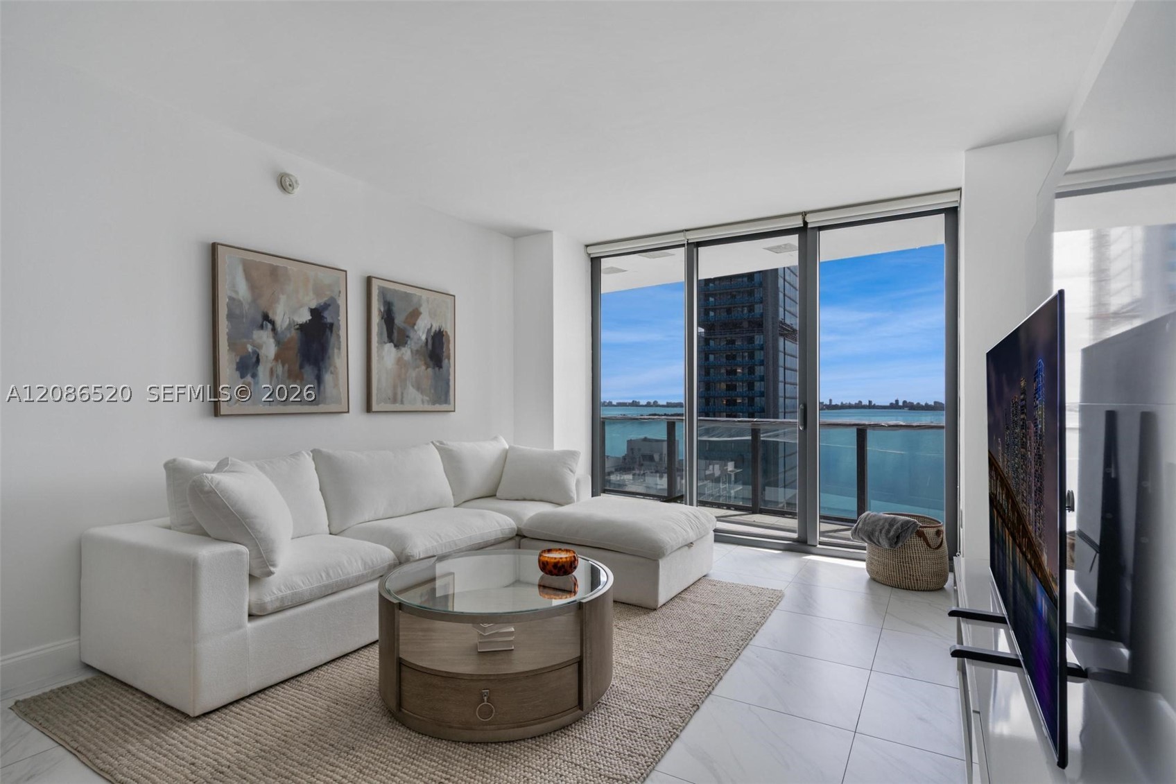 460 NE 28th St #1602, Miami FL 33137