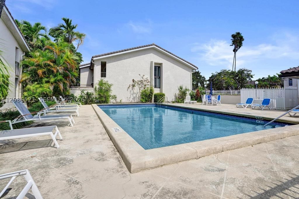 2723 NE 164th St #77, North Miami Beach FL 33160