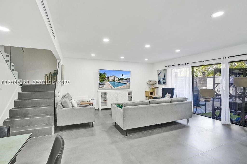 2723 NE 164th St #77, North Miami Beach FL 33160