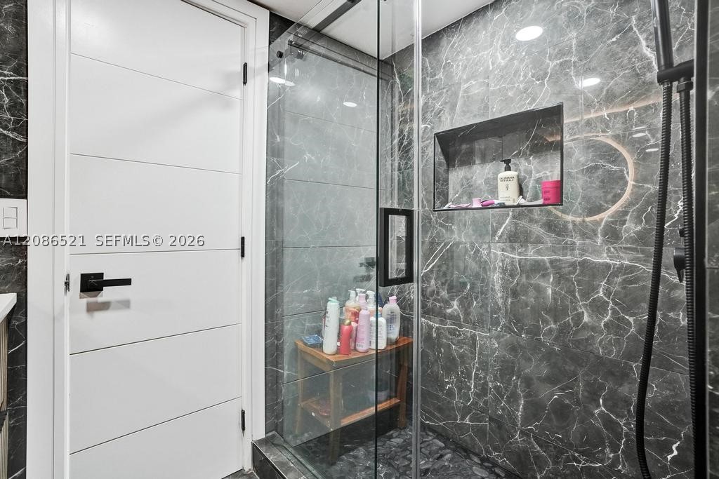 2723 NE 164th St #77, North Miami Beach FL 33160