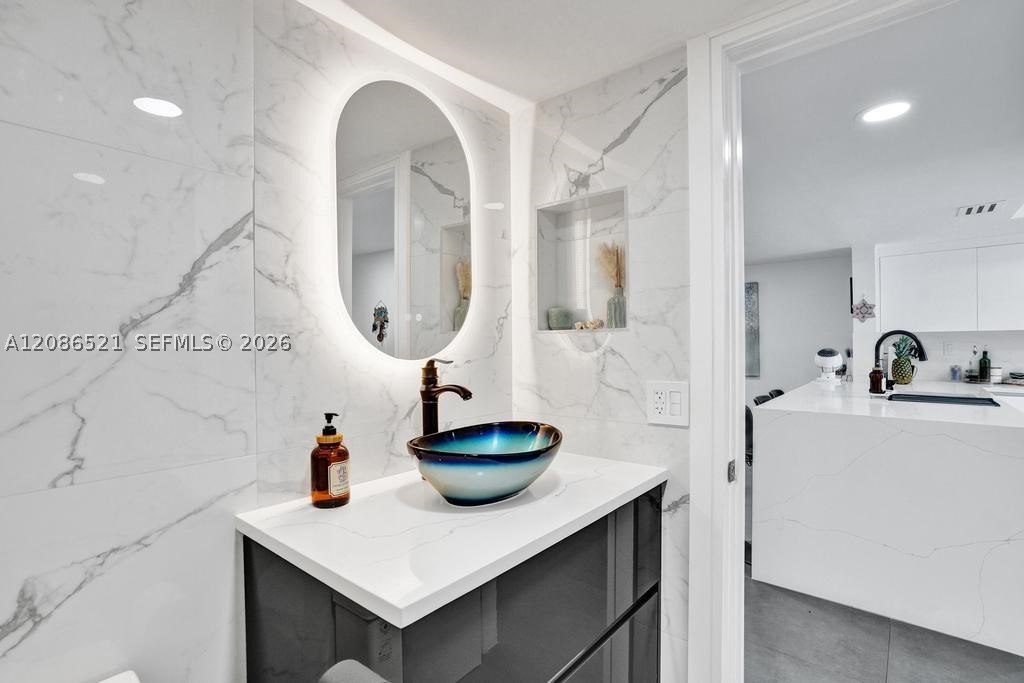 2723 NE 164th St #77, North Miami Beach FL 33160