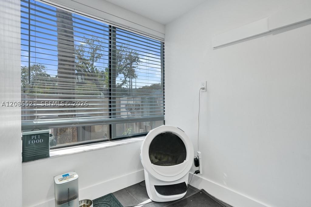 2723 NE 164th St #77, North Miami Beach FL 33160