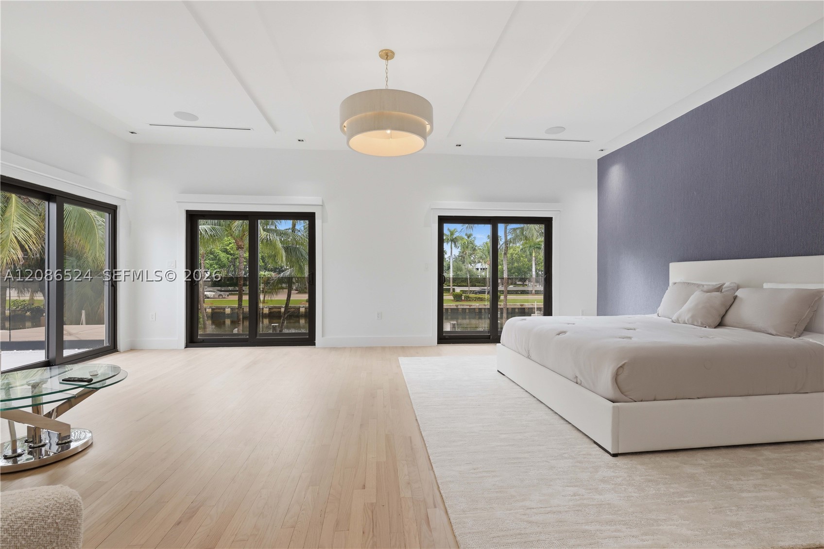 415 Holiday Dr, Hallandale Beach FL 33009