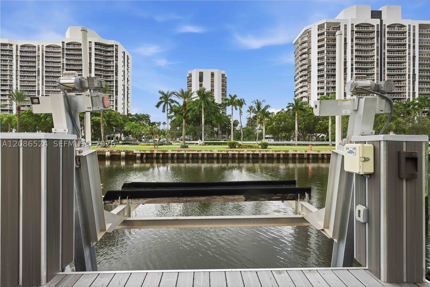 415 Holiday Dr, Hallandale Beach FL 33009