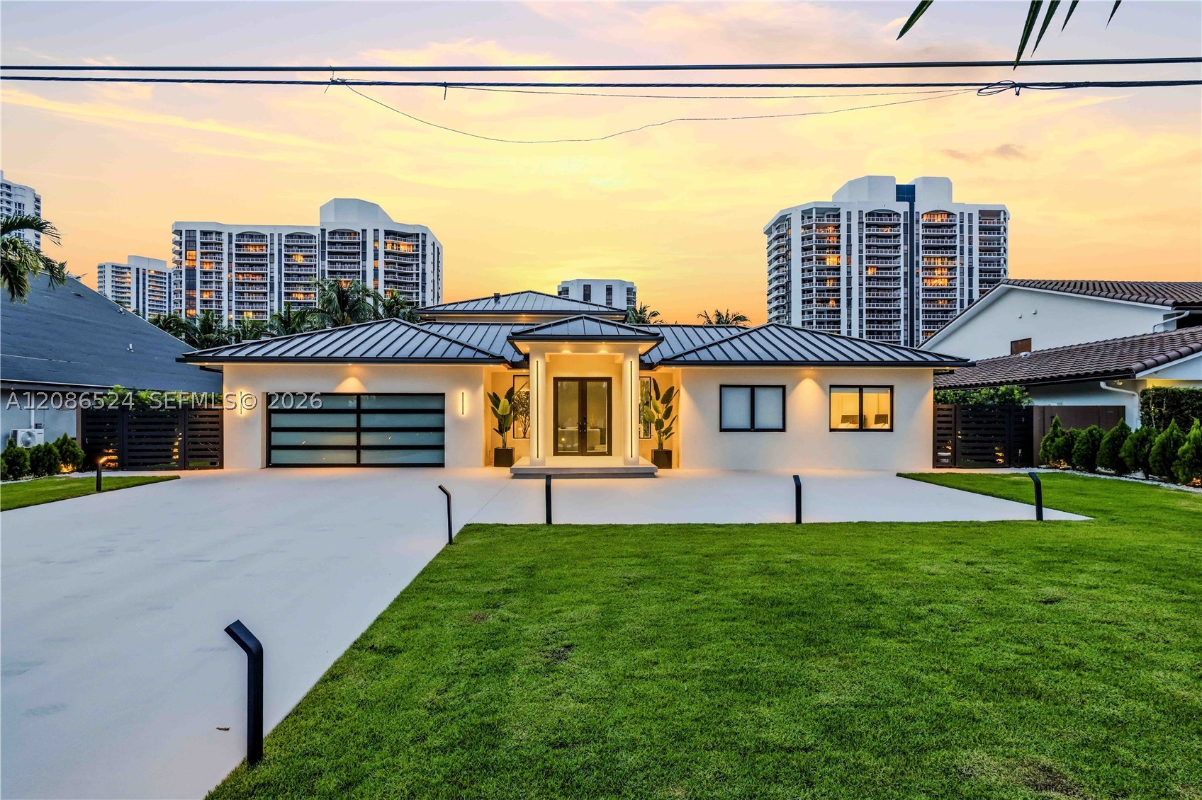 415 Holiday Dr, Hallandale Beach FL 33009