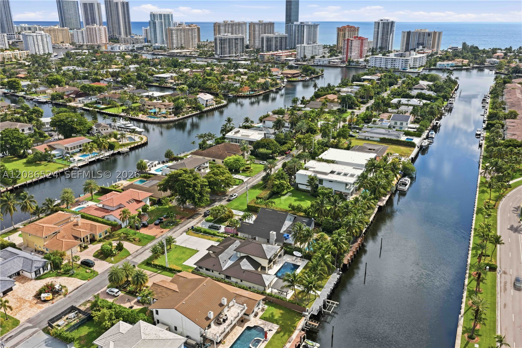 415 Holiday Dr, Hallandale Beach FL 33009