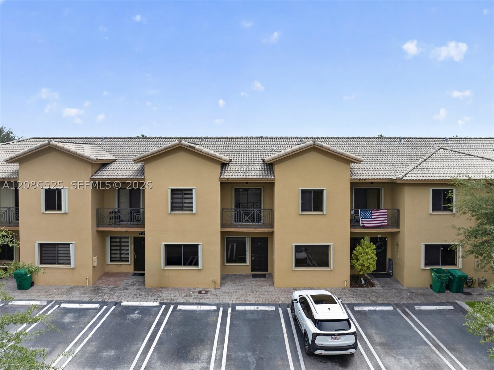11115 W Okeechobee Rd #118, Hialeah Gardens FL 33018
